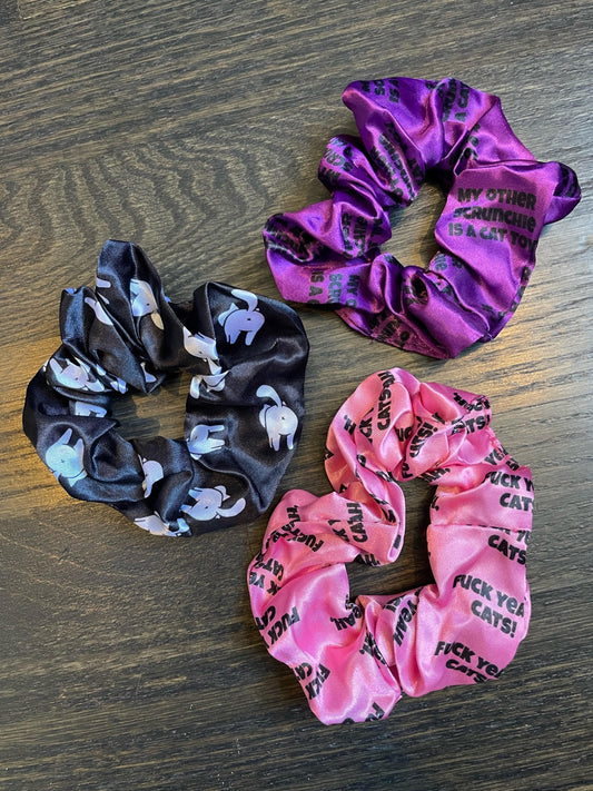 The Catcade Scrunchie (Set Of 3 - 1 x Purple 1 x Black 1 x Pink)